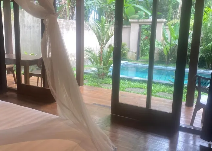 Dewaka * Ubud